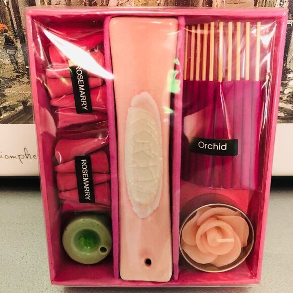 NIB:‎ Incense & Candle Gift Set - Orchid & Rosemary - Picture 2 of 4
